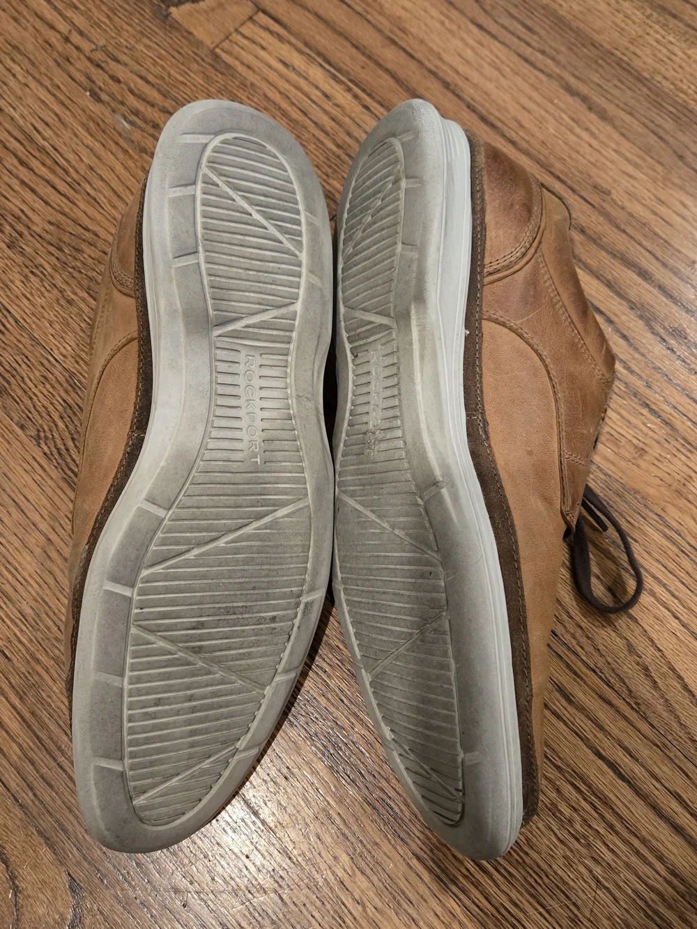 **4 Items for $15** Rockport Tan Brown Leather Chukka Sneakers